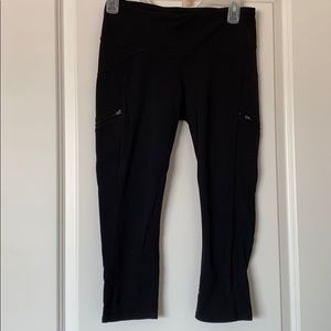 Athletic 3/4 leggings